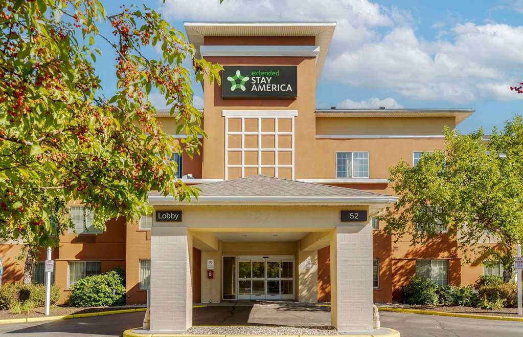 Extended Stay America Suites - Boston - Waltham - 32 4Th Ave Bagian luar foto