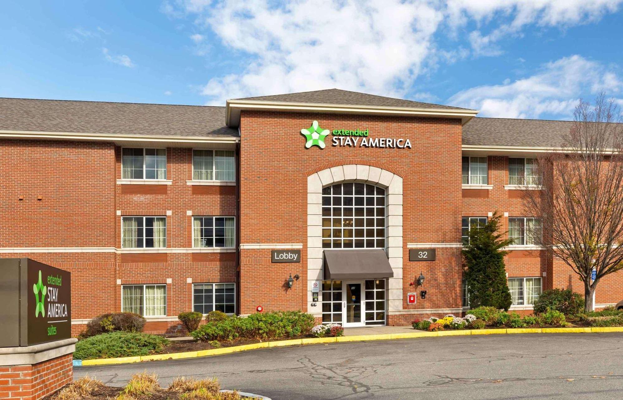 Extended Stay America Suites - Boston - Waltham - 32 4Th Ave Bagian luar foto