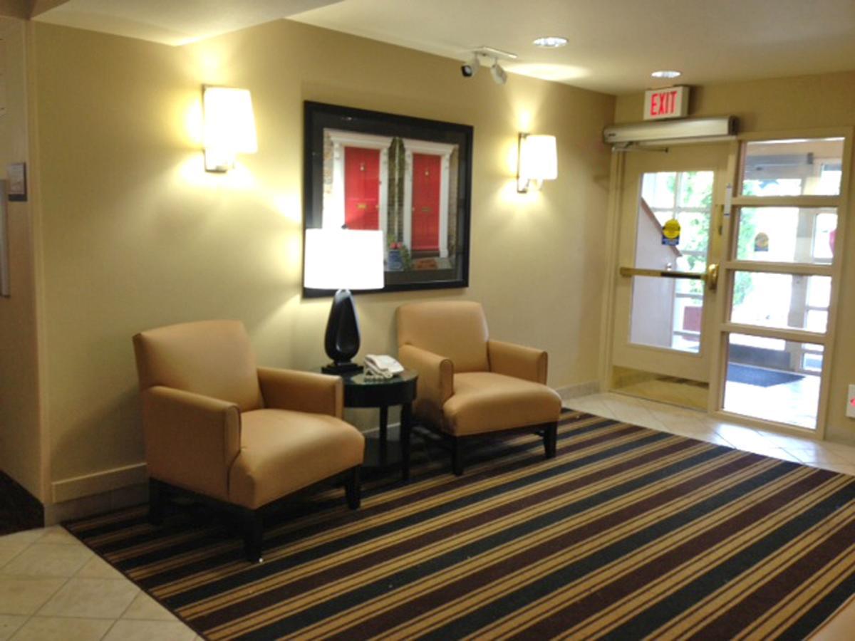 Extended Stay America Suites - Boston - Waltham - 32 4Th Ave Bagian luar foto