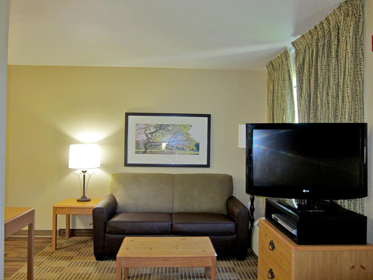 Extended Stay America Suites - Boston - Waltham - 32 4Th Ave Bagian luar foto